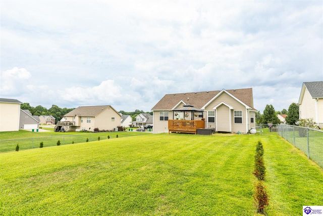 2567 Kensington Way, Elizabethtown, KY 42701