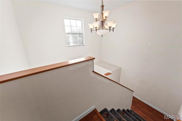 202 Sun Valley Drive, Smithton, IL 62285