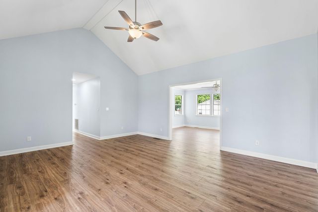 1004 Magnolia Lane, Moncks Corner, SC 29461