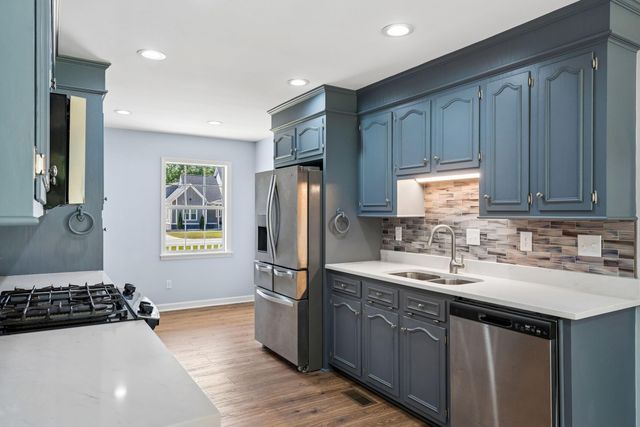 1004 Magnolia Lane, Moncks Corner, SC 29461