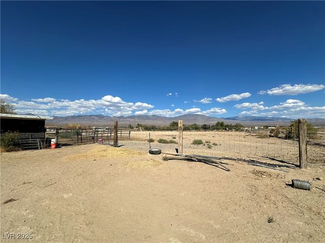 5321 North Linda Street, Pahrump, NV 89060