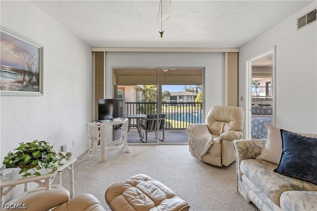 16881 Davis RD 723, Fort Myers, FL 33908