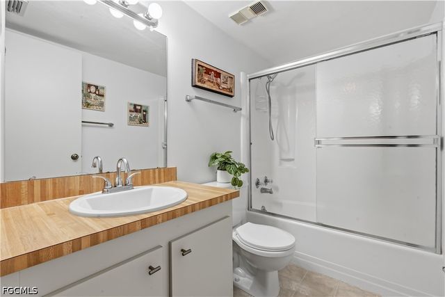 16881 Davis RD 723, Fort Myers, FL 33908