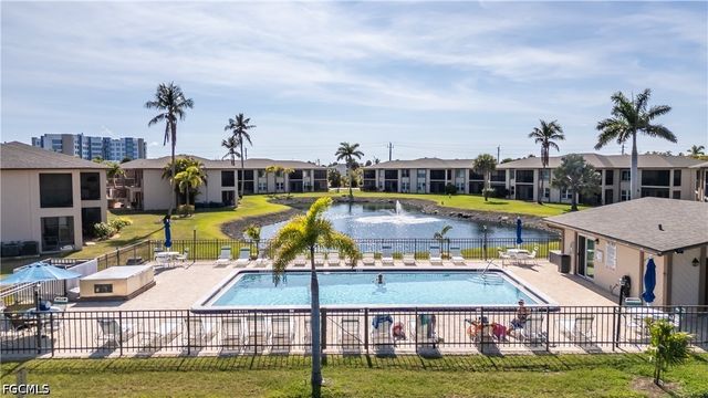 16881 Davis RD 723, Fort Myers, FL 33908