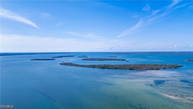 16881 Davis RD 723, Fort Myers, FL 33908