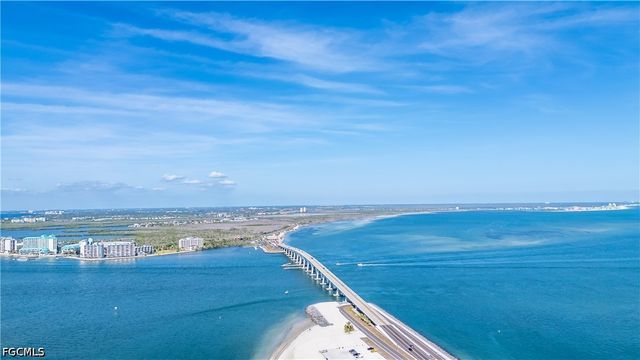 16881 Davis RD 723, Fort Myers, FL 33908