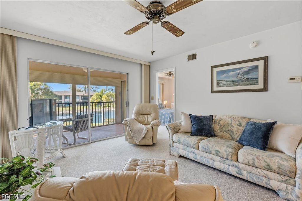 16881 Davis RD 723, Fort Myers, FL 33908