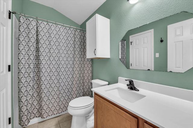 9453 Centennial Drive, Waco, TX 76708