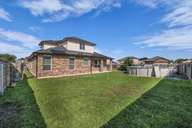 9453 Centennial Drive, Waco, TX 76708