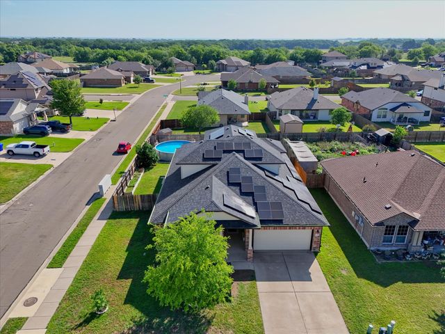 9453 Centennial Drive, Waco, TX 76708