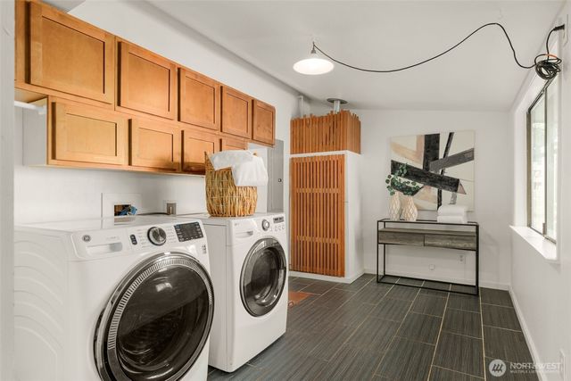 6516 41st Avenue SW, Seattle, WA 98136