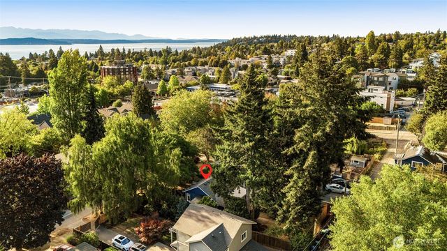6516 41st Avenue SW, Seattle, WA 98136