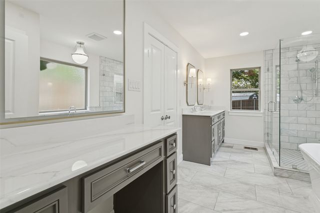 1821 Warner Road, Fort Worth, TX 76110