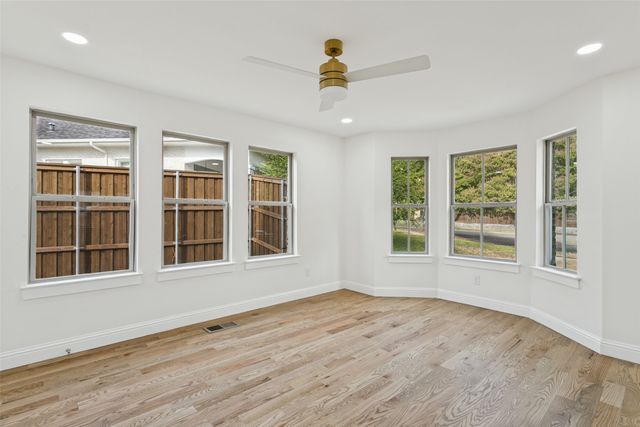 1821 Warner Road, Fort Worth, TX 76110
