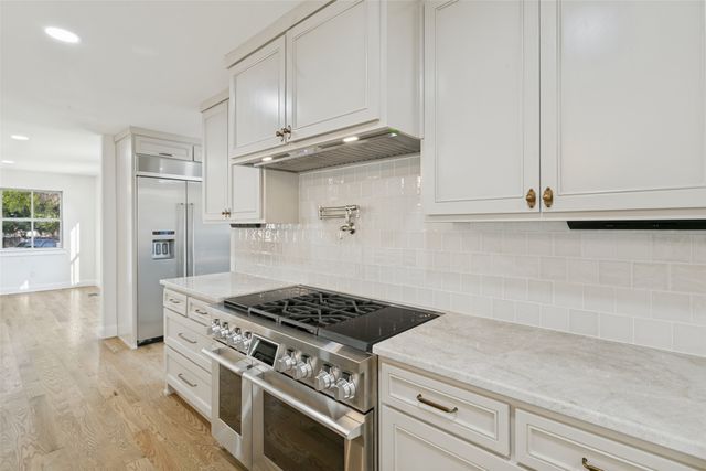 1821 Warner Road, Fort Worth, TX 76110