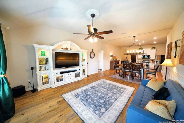 7056 Rimwood, Live Oak, TX 78233