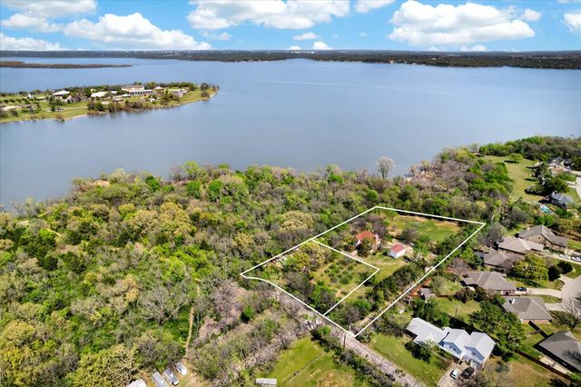 514 N Garza Road, Shady Shores, TX 76208