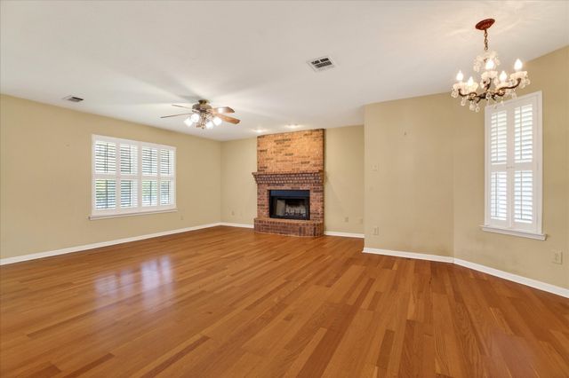 514 N Garza Road, Shady Shores, TX 76208