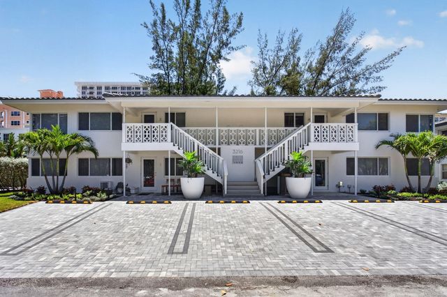 3216 Colony Club Road 2, Pompano Beach, FL 33062