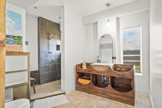 127 Twelfth St, Port Aransas, TX 78373