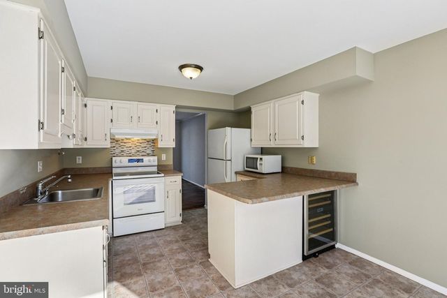 7353 BROKEN STAFF, Columbia, MD 21045