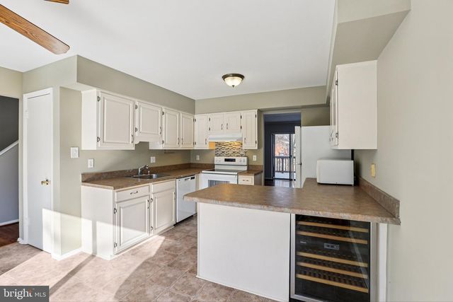 7353 BROKEN STAFF, Columbia, MD 21045