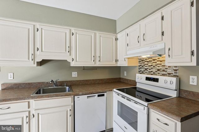 7353 BROKEN STAFF, Columbia, MD 21045