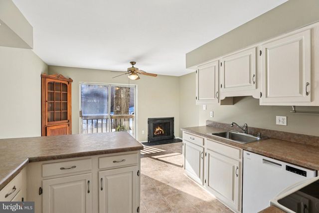 7353 BROKEN STAFF, Columbia, MD 21045