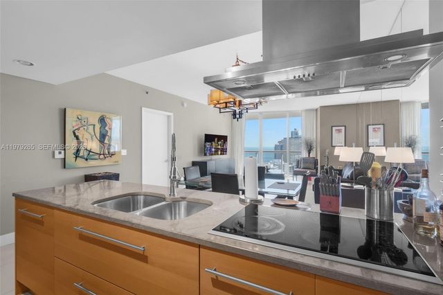 495 Brickell Ave 2909, Miami, FL 33131