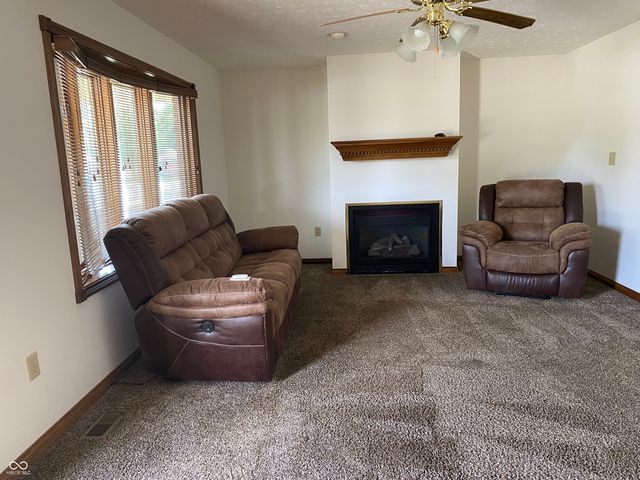 204 Locust, Mooresville, IN 46158