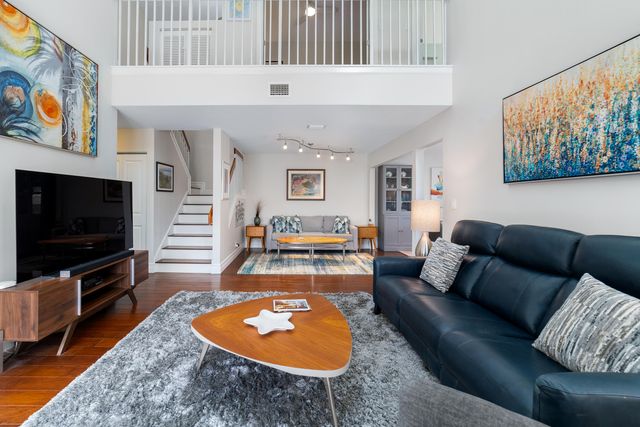 5608 Amersham Way, Boca Raton, FL 33486