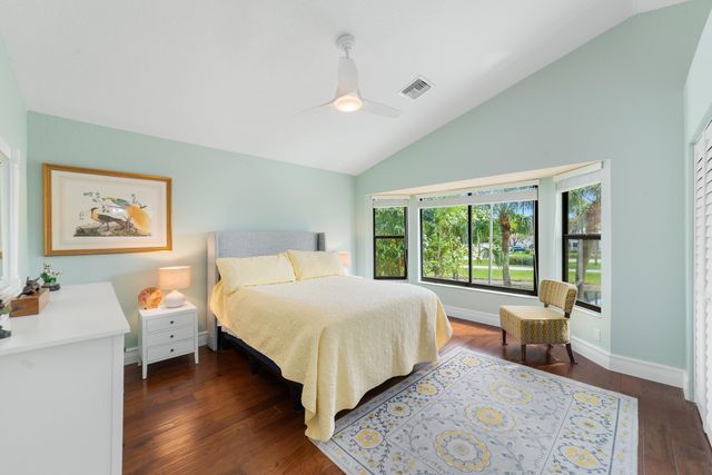 5608 Amersham Way, Boca Raton, FL 33486