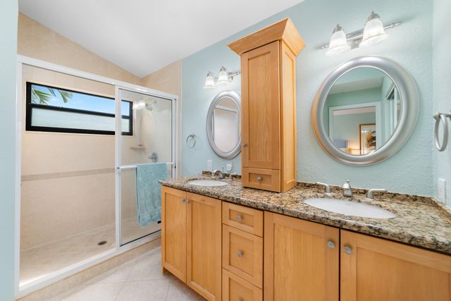 5608 Amersham Way, Boca Raton, FL 33486