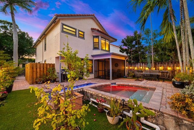 5608 Amersham Way, Boca Raton, FL 33486