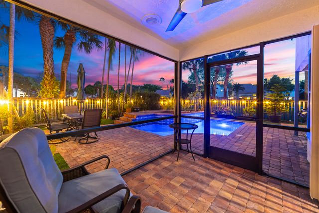 5608 Amersham Way, Boca Raton, FL 33486