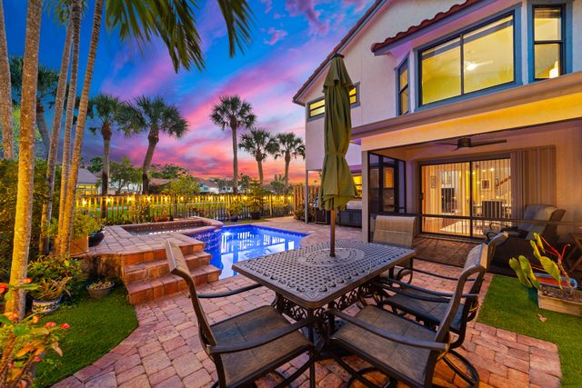 5608 Amersham Way, Boca Raton, FL 33486