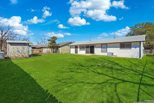 7326 Glen Brk, San Antonio, TX 78239