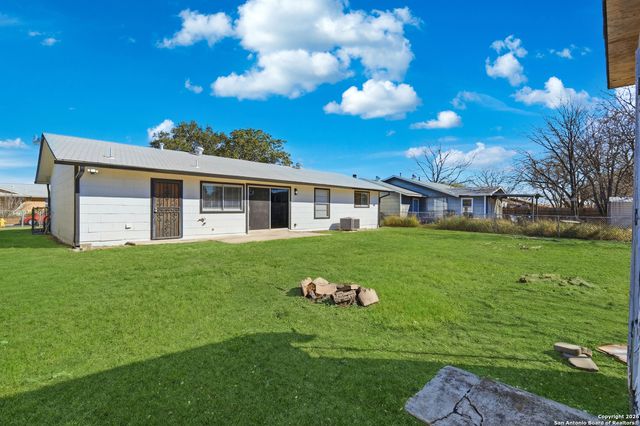 7326 Glen Brk, San Antonio, TX 78239