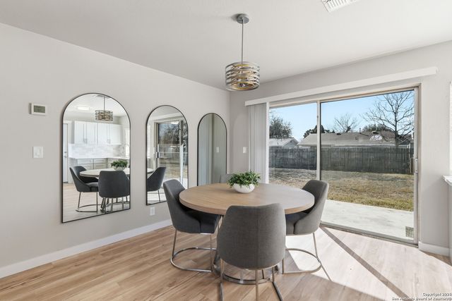 7326 Glen Brk, San Antonio, TX 78239