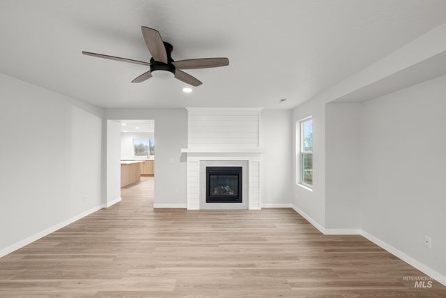 7106 E Shields Dr, Nampa, ID 83687