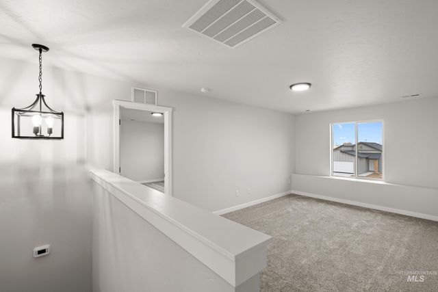 7106 E Shields Dr, Nampa, ID 83687