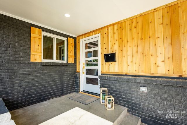 5100 W Bel Air St, Boise, ID 83705