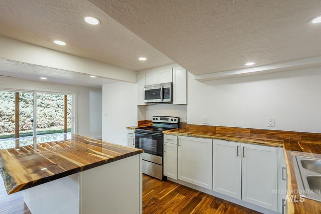 5100 W Bel Air St, Boise, ID 83705