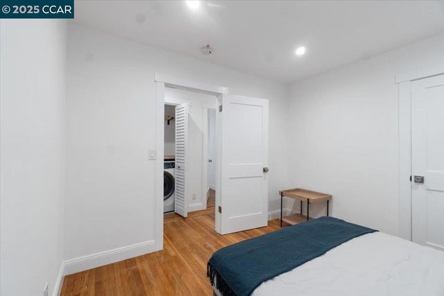 19 Valley View Dr, Orinda, CA 94563