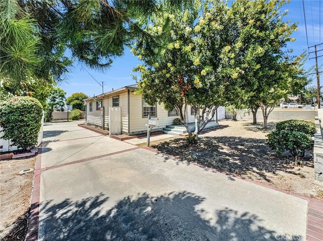 9530 Benson, Montclair, CA 91763