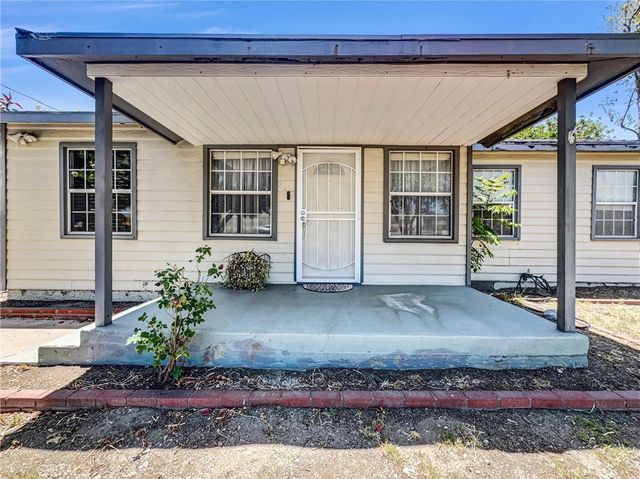 9530 Benson, Montclair, CA 91763