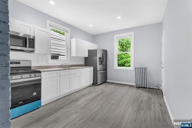 45 Seymour Avenue, Newark, NJ 07108