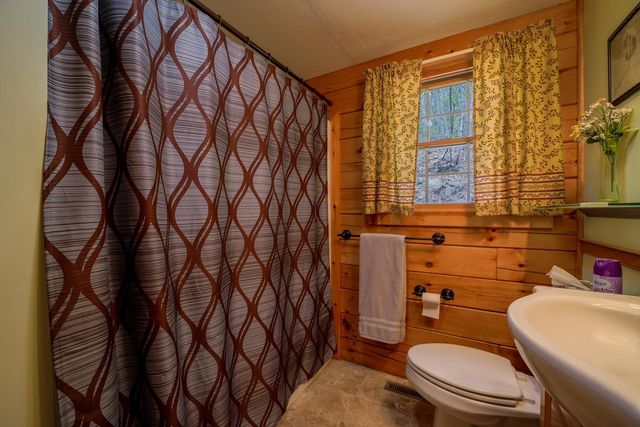 1461 Summer Street, Bristol, NH 03222