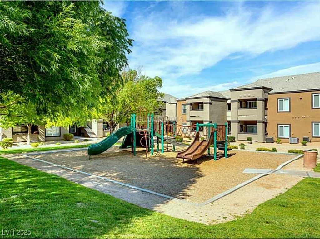 Image 25 of property listing at 6650 West Warm Springs Road 2174, Las Vegas, NV 89118