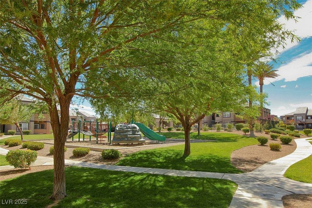 Image 28 of property listing at 6650 West Warm Springs Road 2174, Las Vegas, NV 89118